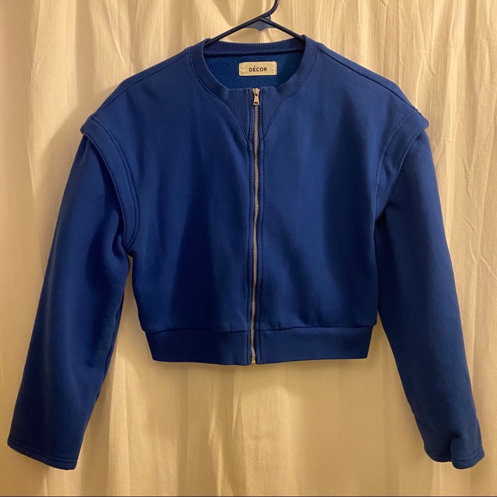 Structured sweatshirt